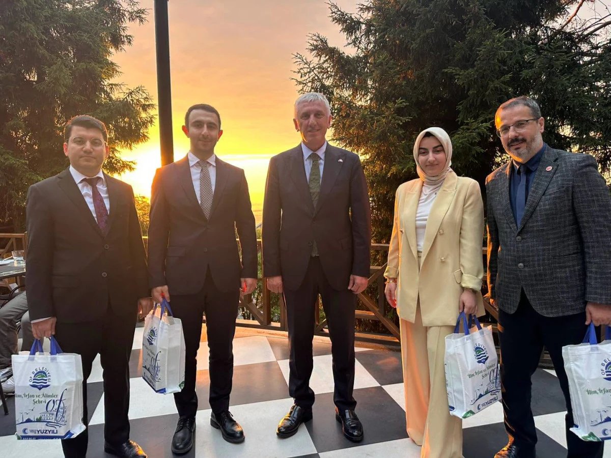 Of'ta Yargı Mensuplarına Vefa: Kaymakam Ak&ccedil;a ve Başkan Sarıalioğlu'ndan Anlamlı Veda