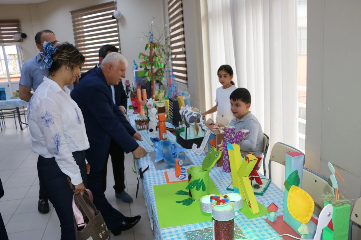 Of'ta 'Yeni Maarif Modeli' Materyalleri G&ouml;r&uuml;c&uuml;ye &Ccedil;ıktı
