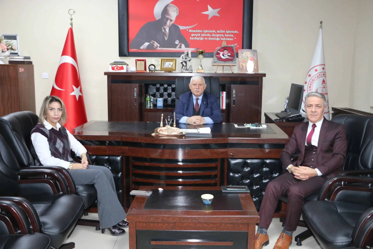 Şube M&uuml;d&uuml;r&uuml; Orhan Topal Of&rsquo;ta g&ouml;revine başladı