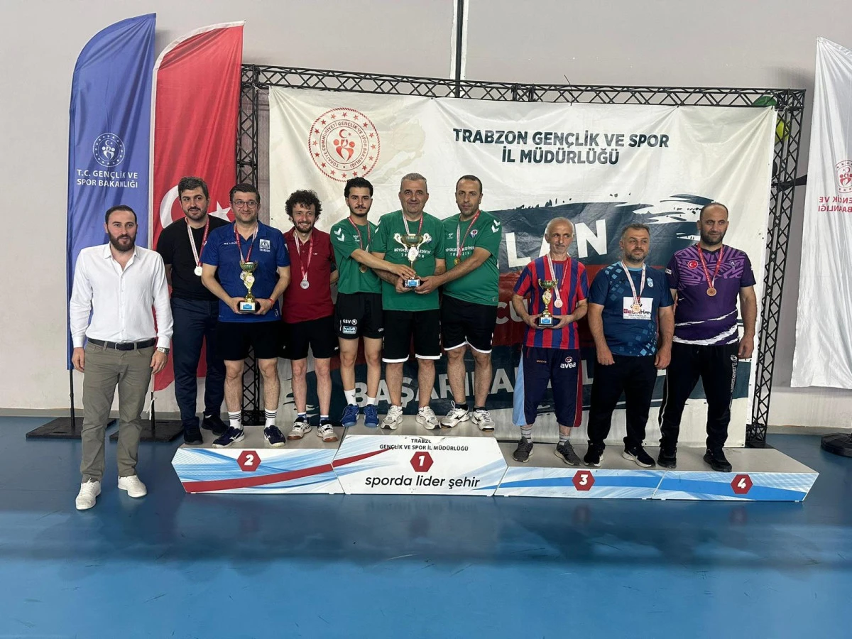 Trabzon Büyükşehir Masa Tenisinde Şampiyon