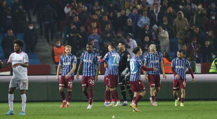 Trabzonspor'un eski başkanları şampiyonluk yarışını değerlendirdi