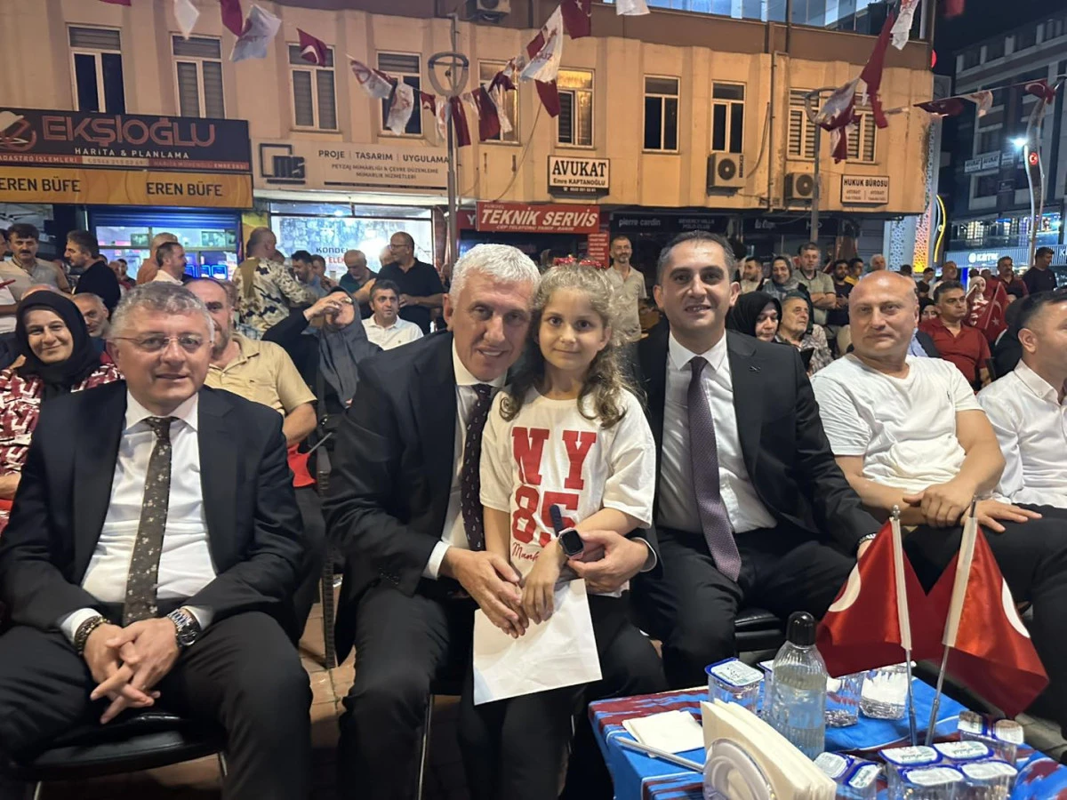 Zaferin Adı Türkiye: Of'ta 15 Temmuz Ruhu Yeniden Canlandı